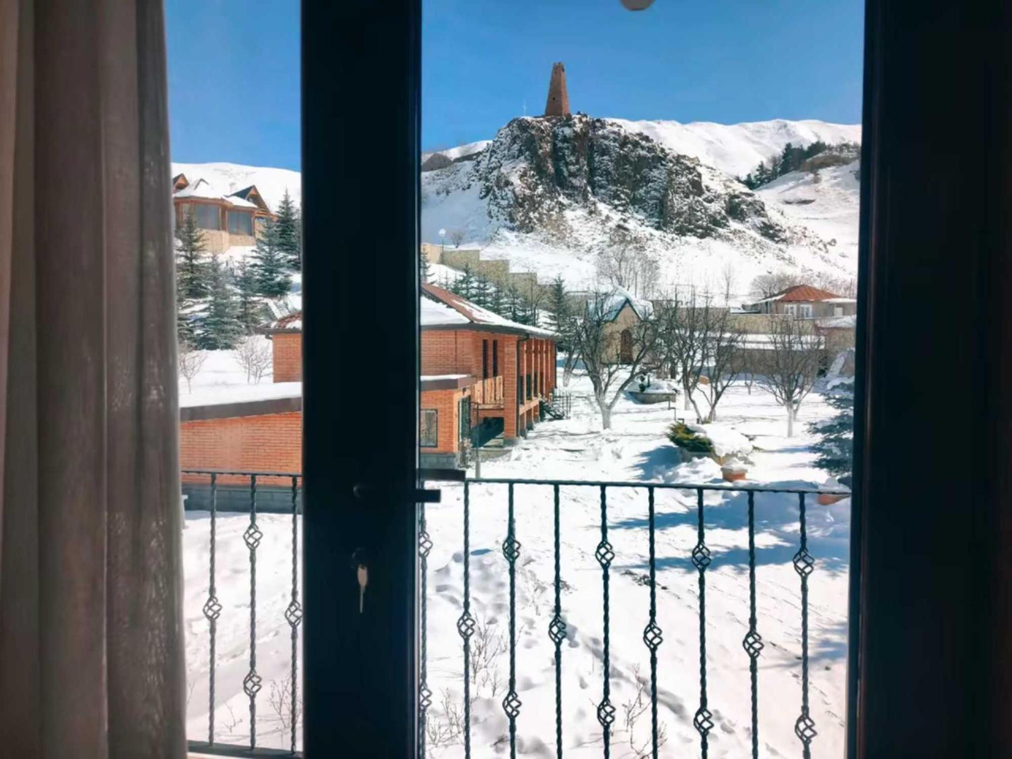 Vardisubani Villa Kazbegi Exterior foto