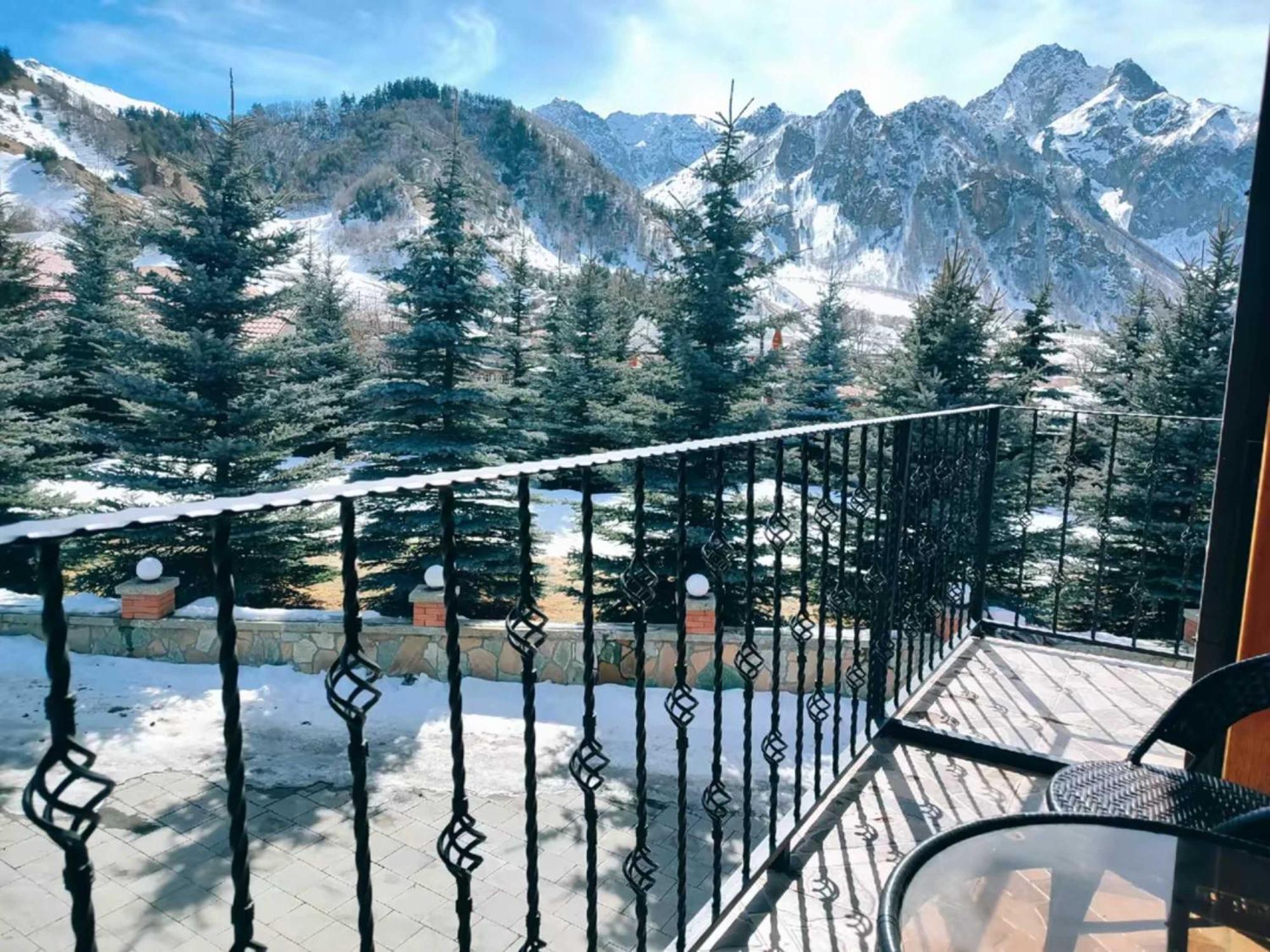Vardisubani Villa Kazbegi Exterior foto