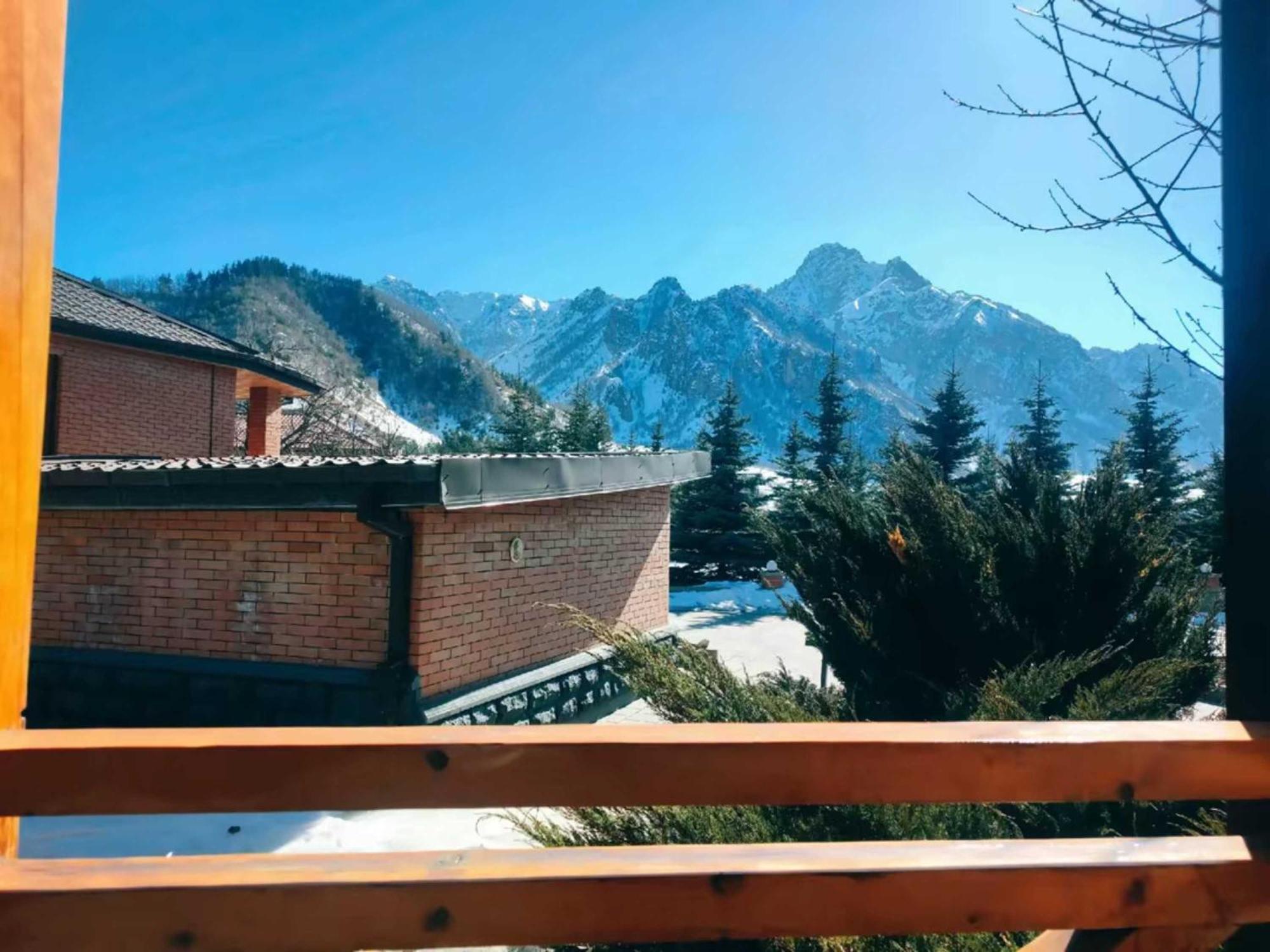 Vardisubani Villa Kazbegi Exterior foto