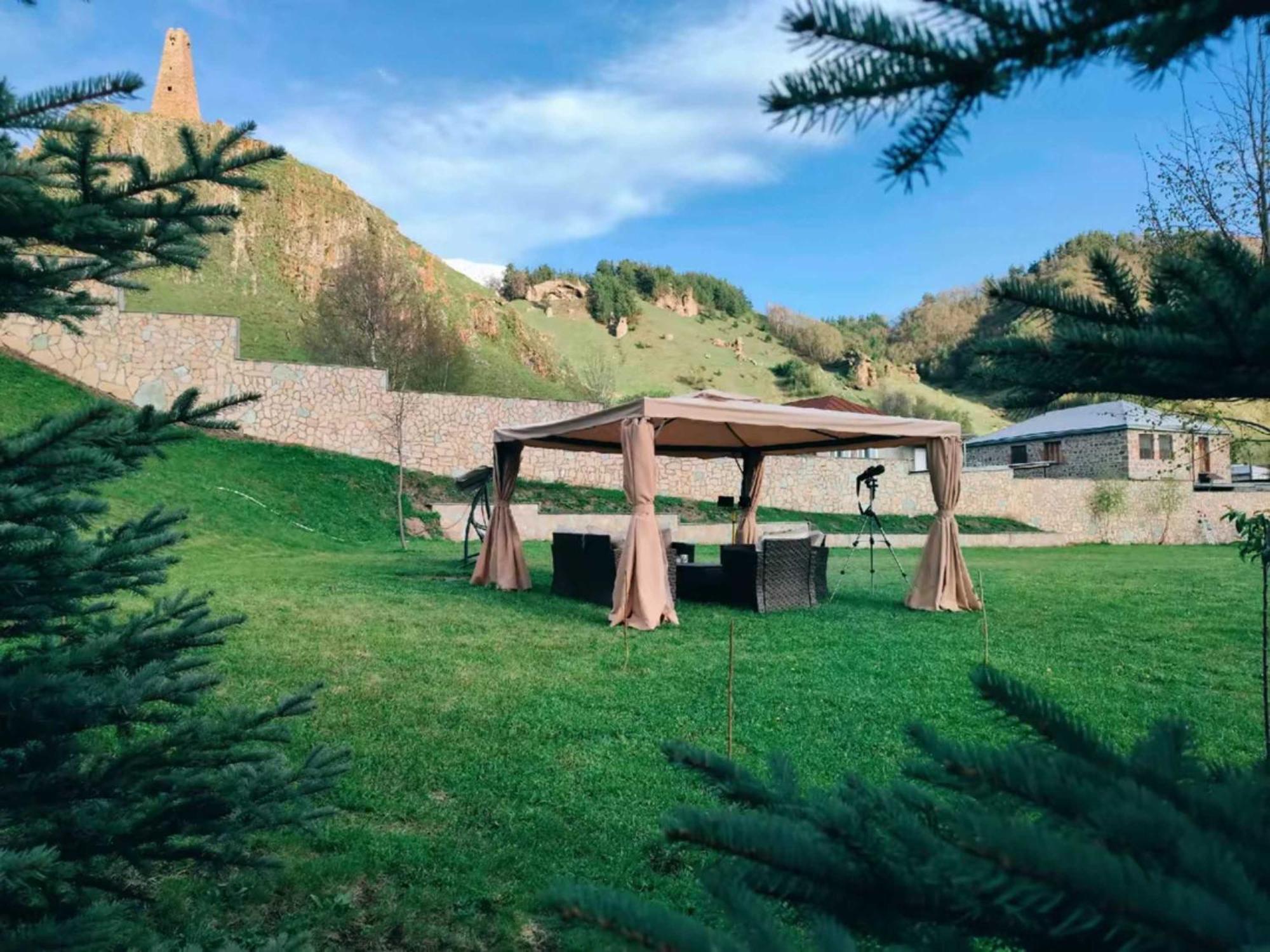 Vardisubani Villa Kazbegi Exterior foto